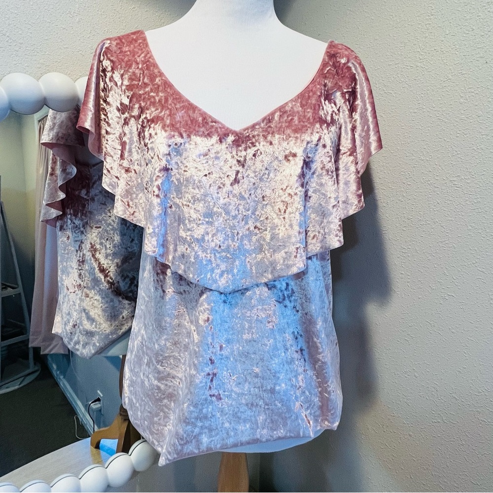 CHELSEA 28 pink crushed velvet top ruffle size medium